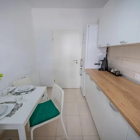 Appartement Coresi Vibe *